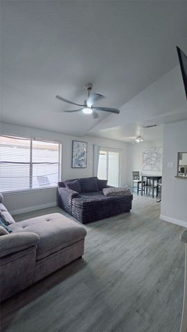 2240 Tarpley Road 134, Carrollton, TX 75006