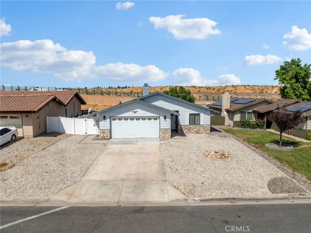 13904 Hidden Valley Road, Victorville, CA 92395