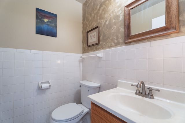 613 E 3rd Street 3, Lockport, IL 60441