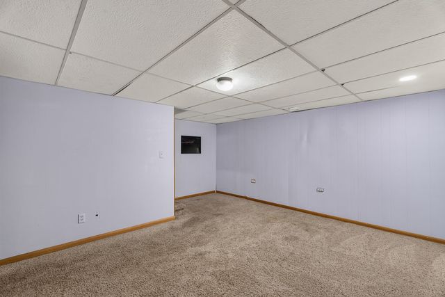 613 E 3rd Street 3, Lockport, IL 60441