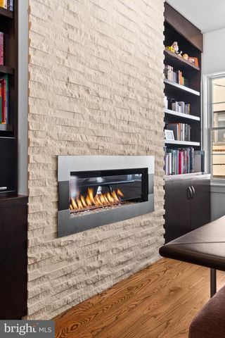 1815 LOMBARD ST, Philadelphia, PA 19146