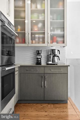 1815 LOMBARD ST, Philadelphia, PA 19146