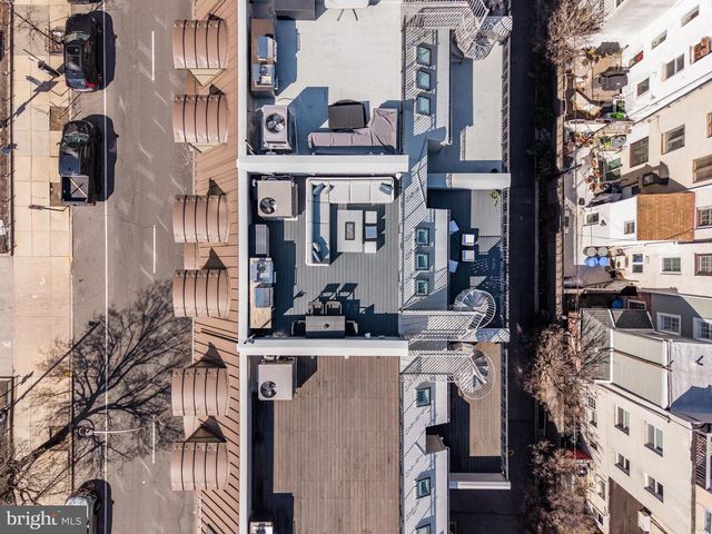 1815 LOMBARD ST, Philadelphia, PA 19146