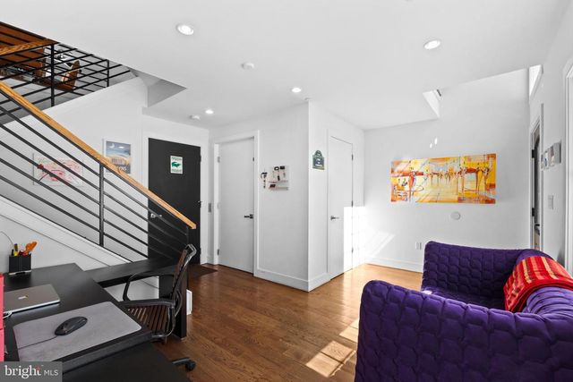 1815 LOMBARD ST, Philadelphia, PA 19146