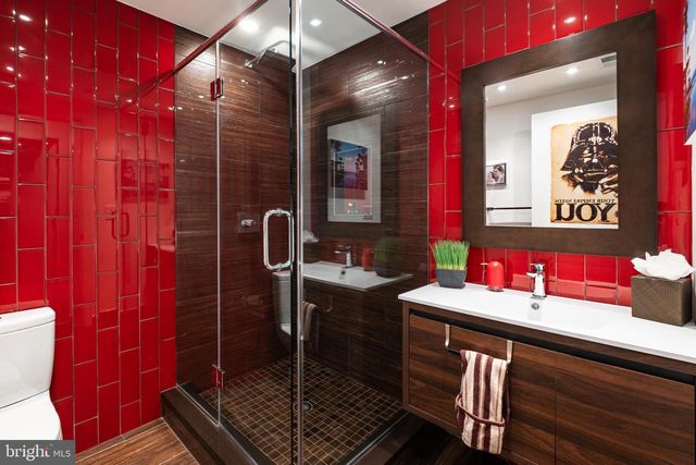 1815 LOMBARD ST, Philadelphia, PA 19146