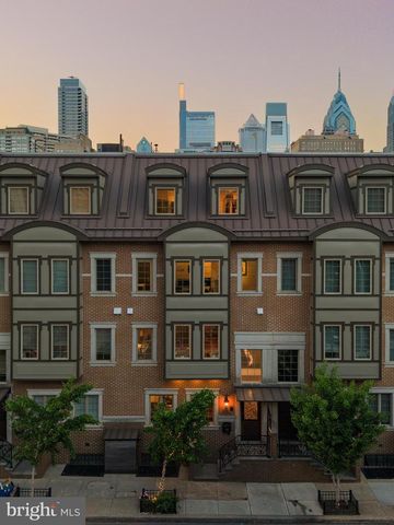 1815 LOMBARD ST, Philadelphia, PA 19146