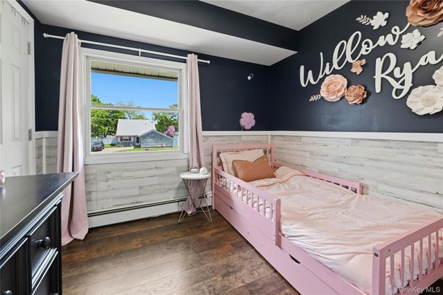 30 Mercury Avenue, East Patchogue, NY 11772