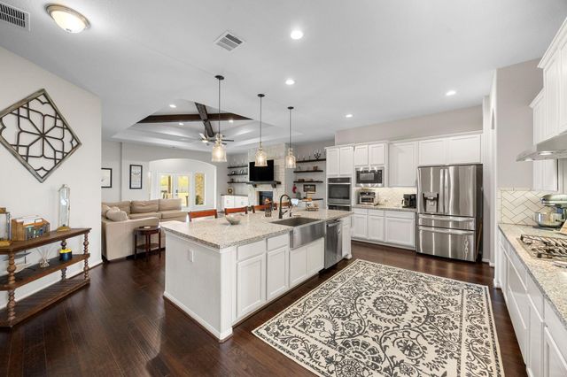 9050 Bowie Trail, Needville, TX 77461