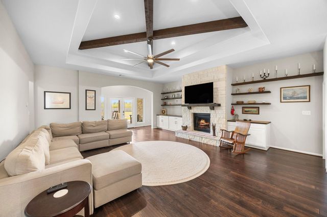 9050 Bowie Trail, Needville, TX 77461