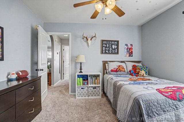 1405 S Choctaw Avenue, Skiatook, OK 74070