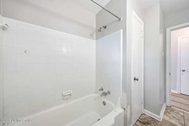 3021 Wedgewood Way, Louisville, KY 40220