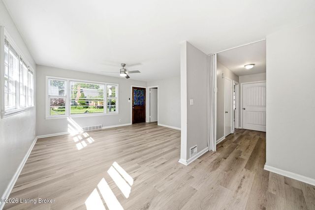 3021 Wedgewood Way, Louisville, KY 40220