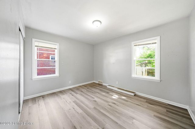 3021 Wedgewood Way, Louisville, KY 40220