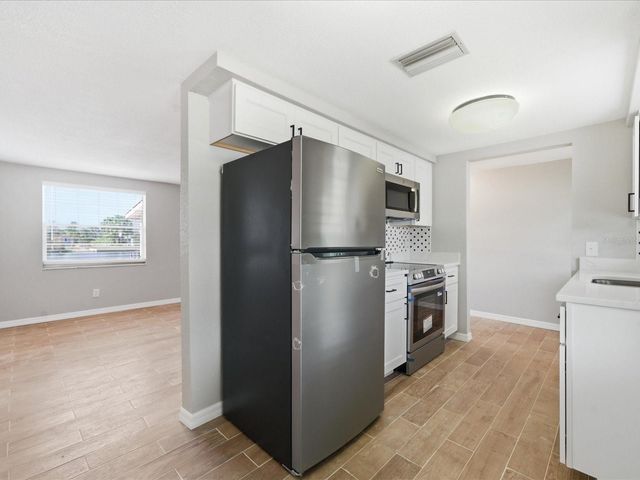 18938 KOLB PLACE, Hudson, FL 34667