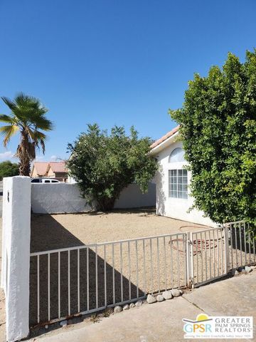 29705 Avenida La Paz B, Cathedral City, CA 92234