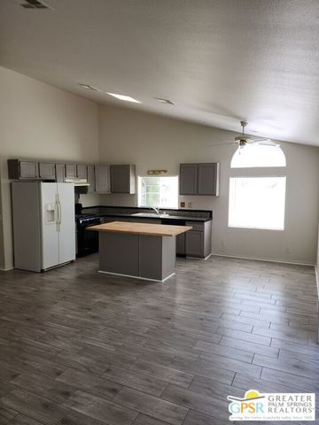 29705 Avenida La Paz B, Cathedral City, CA 92234