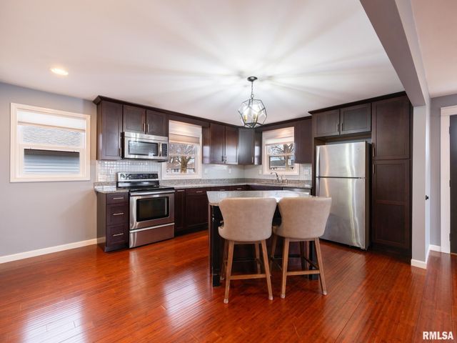 101 DURANT Street, Morton, IL 61550