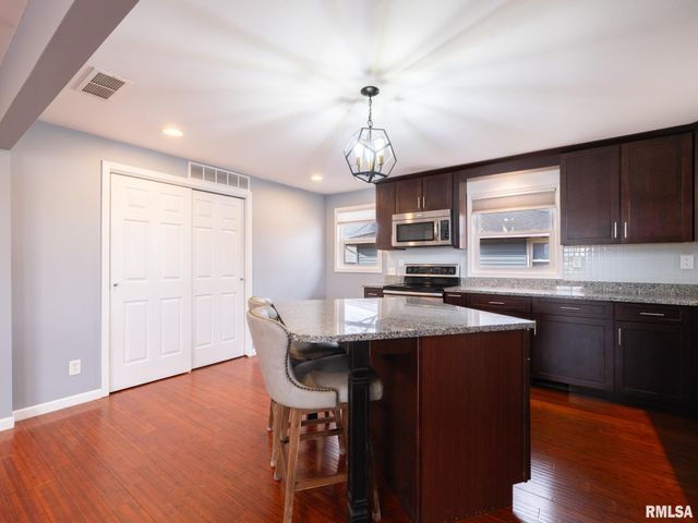 101 DURANT Street, Morton, IL 61550