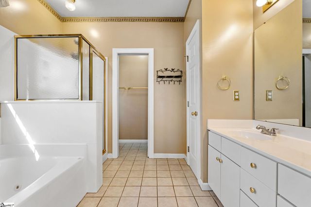 23 Overcup Court, Greer, SC 29650