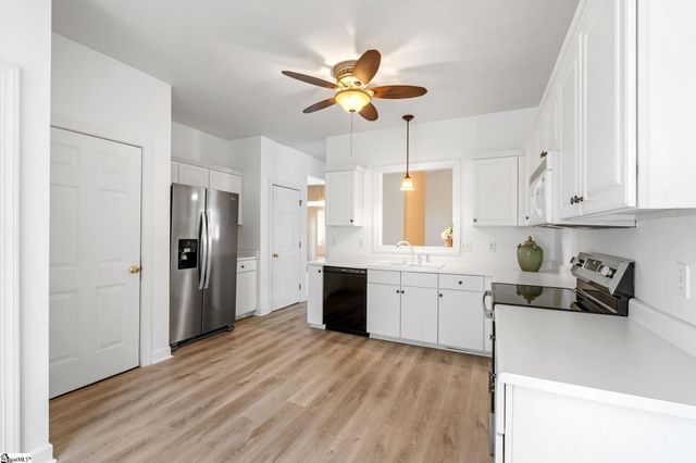 23 Overcup Court, Greer, SC 29650