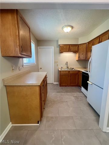 1490 Arcadia Road, Kent, OH 44240