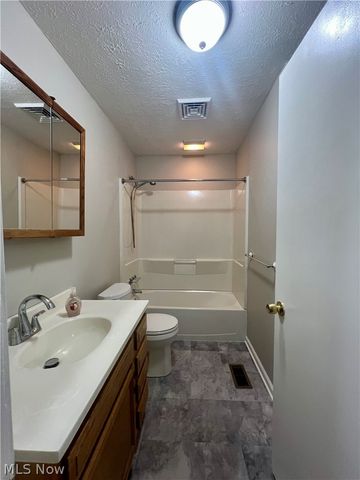1490 Arcadia Road, Kent, OH 44240