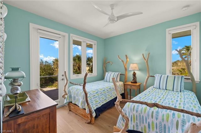 2190 Camino Del Mar DR, Sanibel, FL 33957