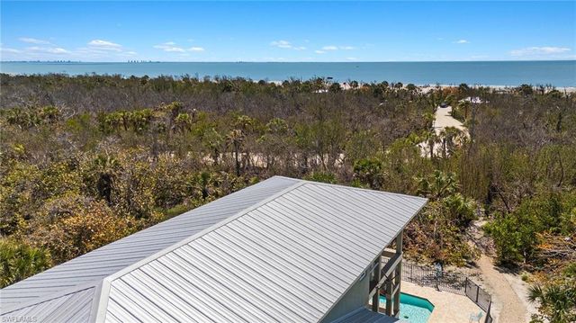 2190 Camino Del Mar DR, Sanibel, FL 33957