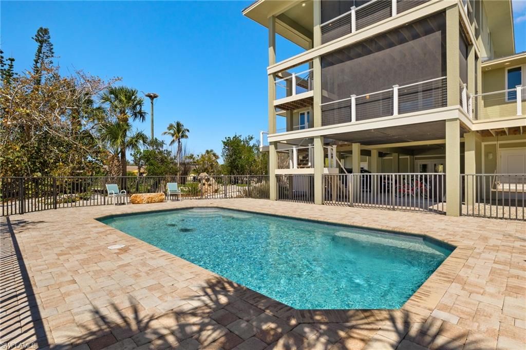 2190 Camino Del Mar DR, SANIBEL, FL 33957 — photo 2