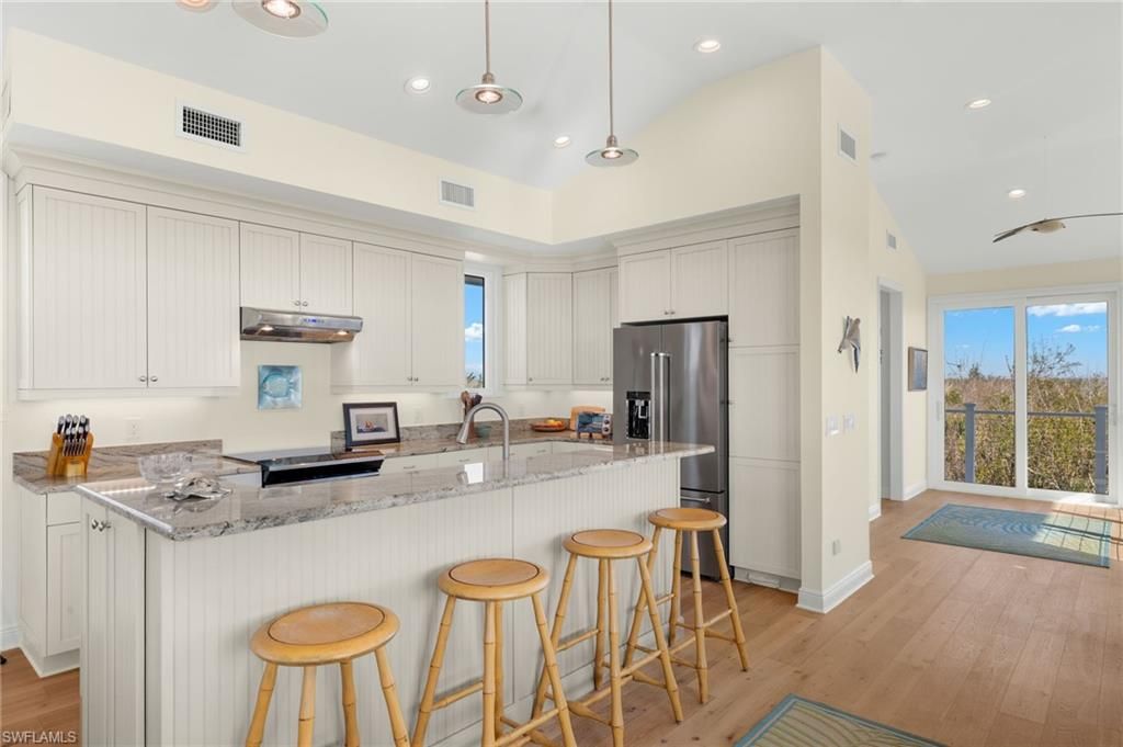 2190 Camino Del Mar DR, SANIBEL, FL 33957 — photo 3