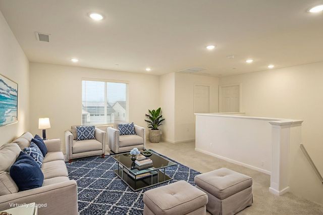 1923 N Apricot, Fresno, CA 93727