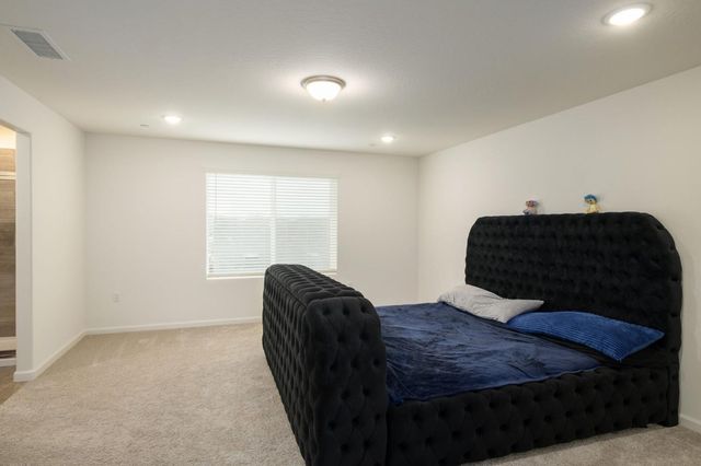 1923 N Apricot, Fresno, CA 93727