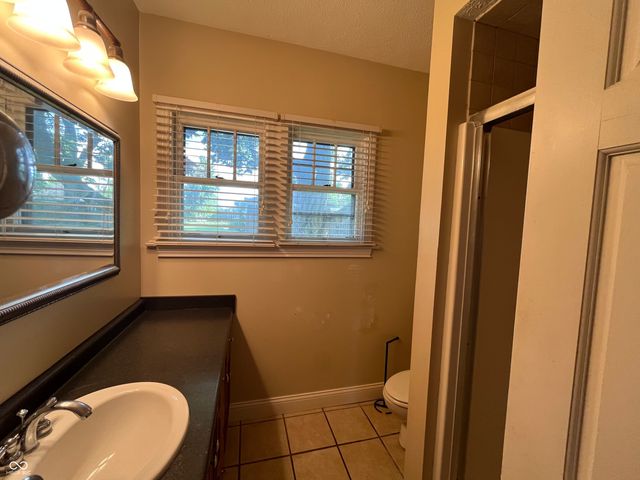 1900 S 25th Street, Terre Haute, IN 47802