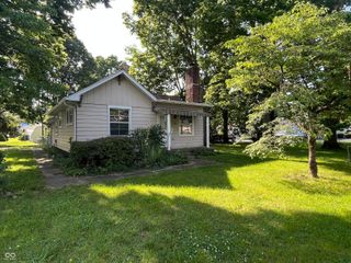 1900 S 25th Street, Terre Haute, IN 47802