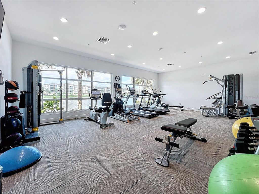 Image 42 of property listing at 10530 BOARDWALK LOOP 304, Bradenton, FL 34202