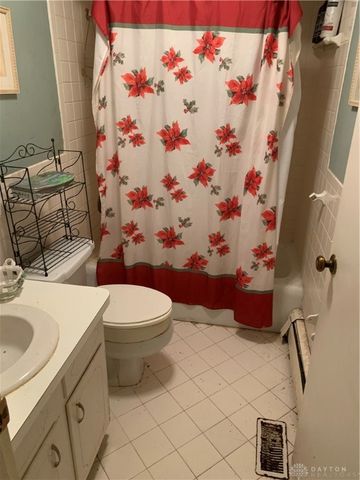 1221 Wood Mill Trail, Dayton, OH 45459