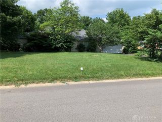 1221 Wood Mill Trail, Dayton, OH 45459