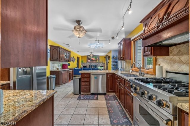 5110 Berkshire Valley Rd, Jefferson Twp., NJ 07438