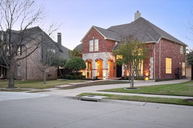 2509 Sir Turquin Lane, Lewisville, TX 75056