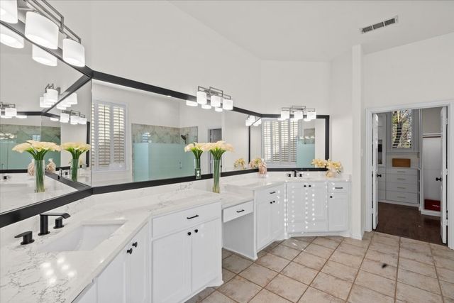 2509 Sir Turquin Lane, Lewisville, TX 75056