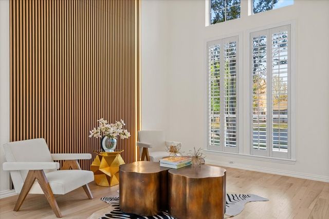 2509 Sir Turquin Lane, Lewisville, TX 75056