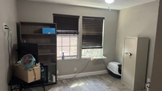 821 College Street, Cleburne, TX 76033