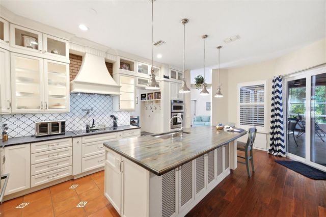 4710 BASSWOOD STREET, Land O Lakes, FL 34639