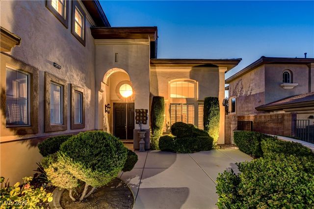 109 North Buteo Woods Lane, Las Vegas, NV 89144