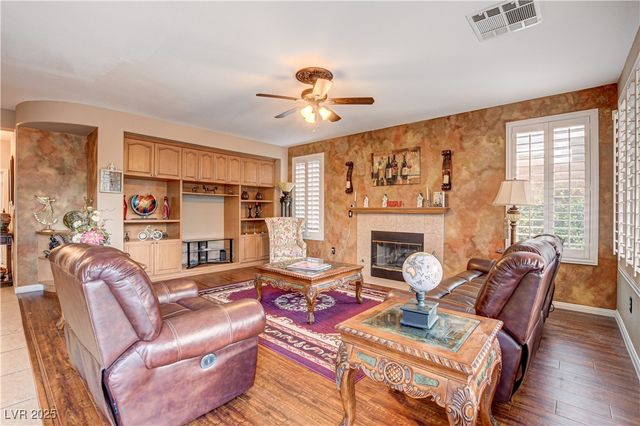 109 North Buteo Woods Lane, Las Vegas, NV 89144