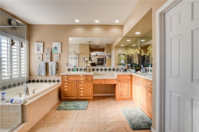 109 North Buteo Woods Lane, Las Vegas, NV 89144