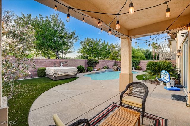 109 North Buteo Woods Lane, Las Vegas, NV 89144