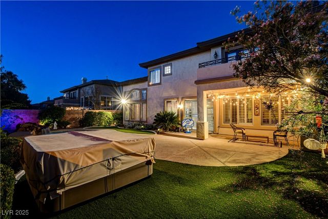 109 North Buteo Woods Lane, Las Vegas, NV 89144