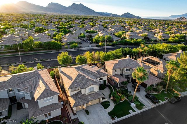 109 North Buteo Woods Lane, Las Vegas, NV 89144