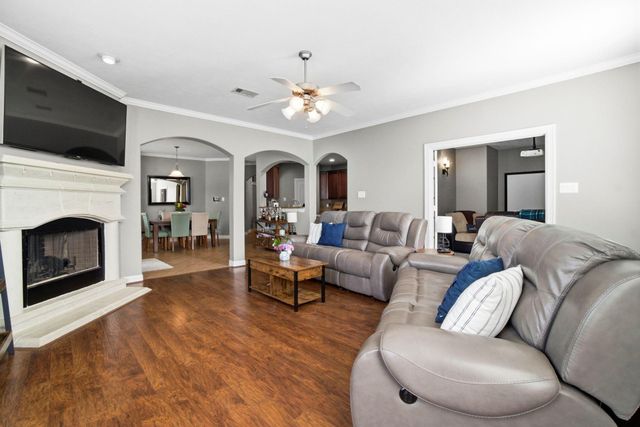 29911 Adobe Falls Drive, Spring, TX 77386